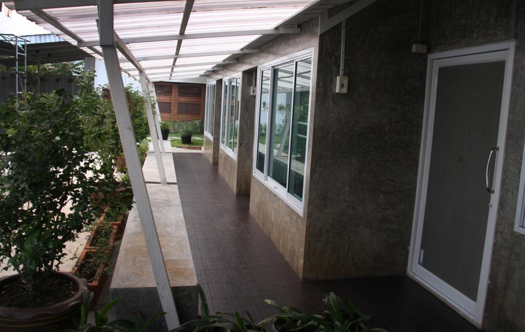 Zan Pla Nade Guesthouse Chiang Rai Dış mekan fotoğraf