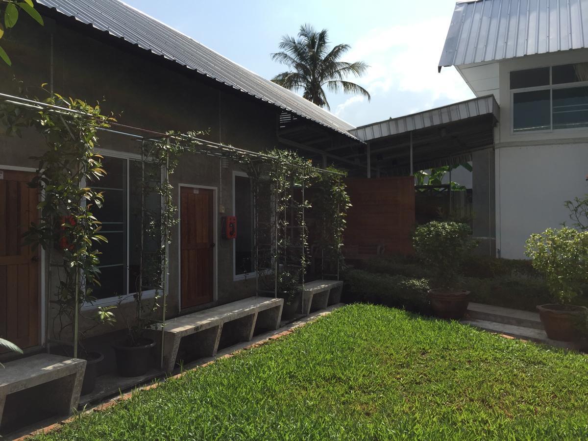 Zan Pla Nade Guesthouse Chiang Rai Dış mekan fotoğraf