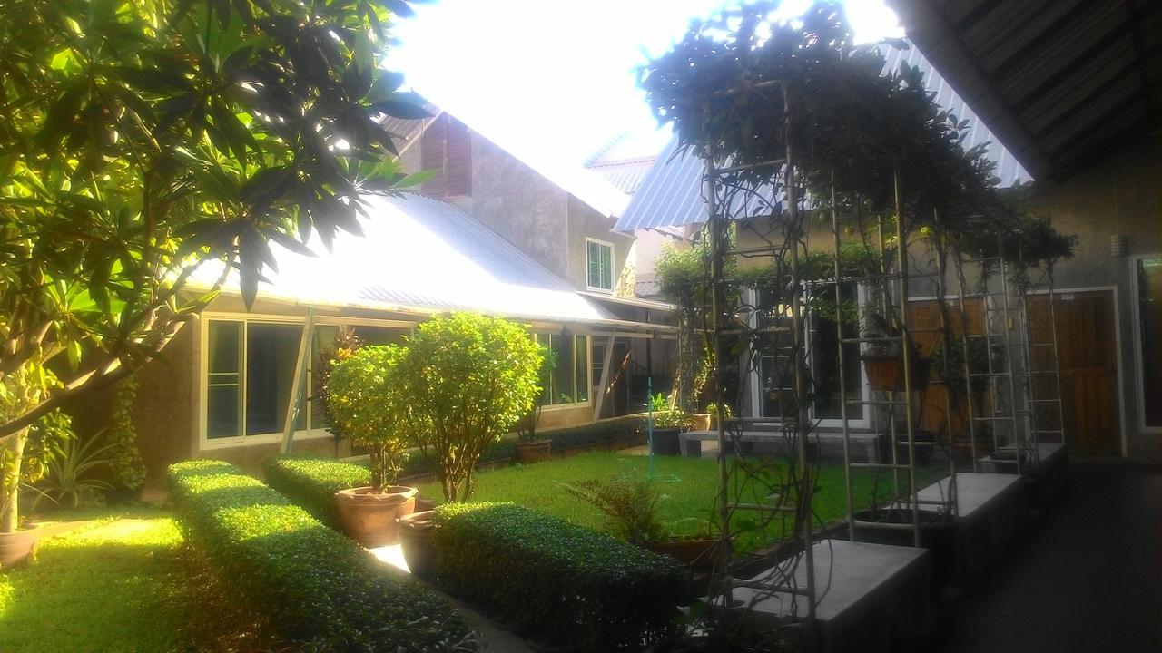 Zan Pla Nade Guesthouse Chiang Rai Dış mekan fotoğraf