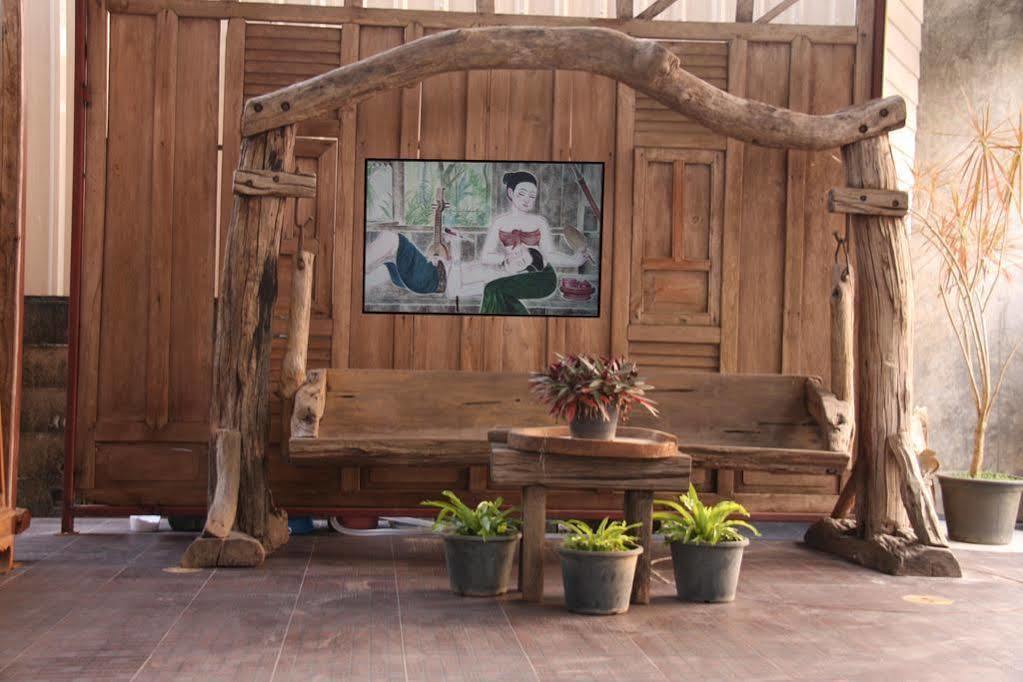 Zan Pla Nade Guesthouse Chiang Rai Dış mekan fotoğraf